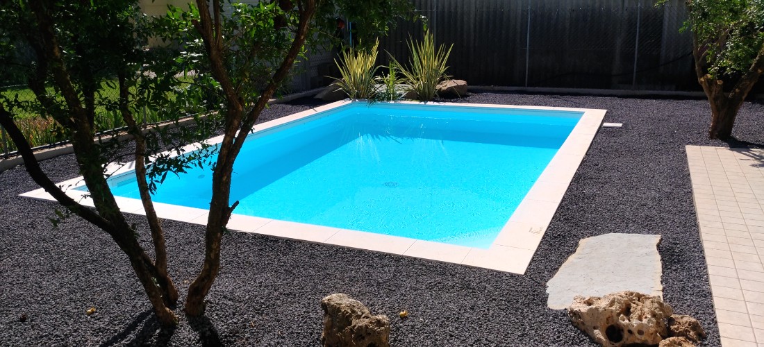 piscine a skimmer 12